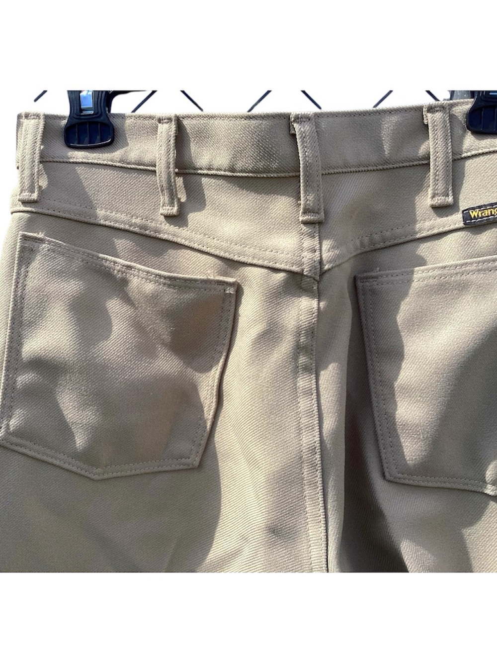 2 Wrangler Straight-Leg Pants in Charcoal and Dark Beige
Size 32x34 - Picture 3 of 6